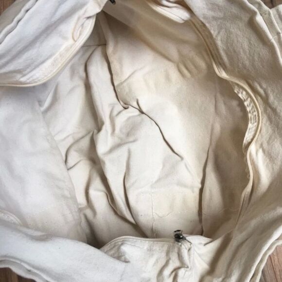 Large beige tote - Picture 7 of 7